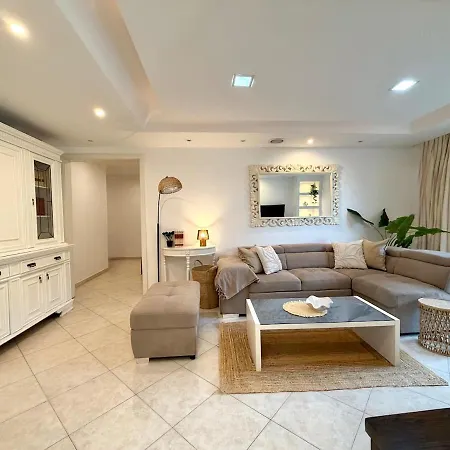 Heart Of St Juliens Near Paceville And Spacious 3-bedroom *